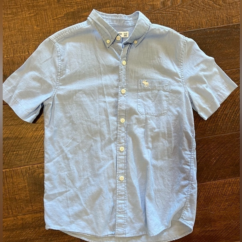 Abercrombie kids size 11/12 blue button down shirt - Picture 2 of 5